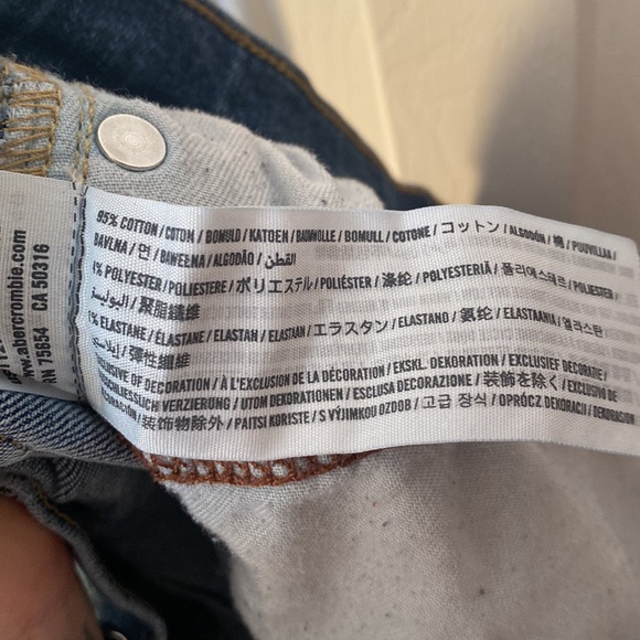 Hollister 32x32 Slim Straight Epic Flex - Picture 7 of 7